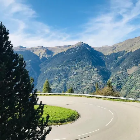 Aux Pieds Avec Terrasse Et Parking - Fr-1-181-2847 Appartement *